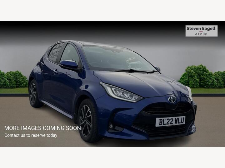 Toyota Yaris 1.5 VVT-h Design E-CVT Euro 6 (s/s) 5dr Toyota Yaris 1.5 VVT-h Design E-CVT Euro 6 (s/s) 5dr