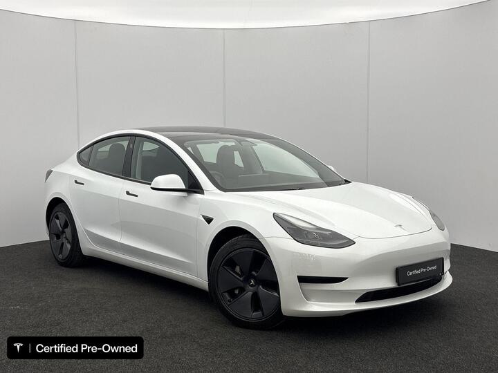 Tesla Model 3 Standard Range Plus Auto RWD 4dr