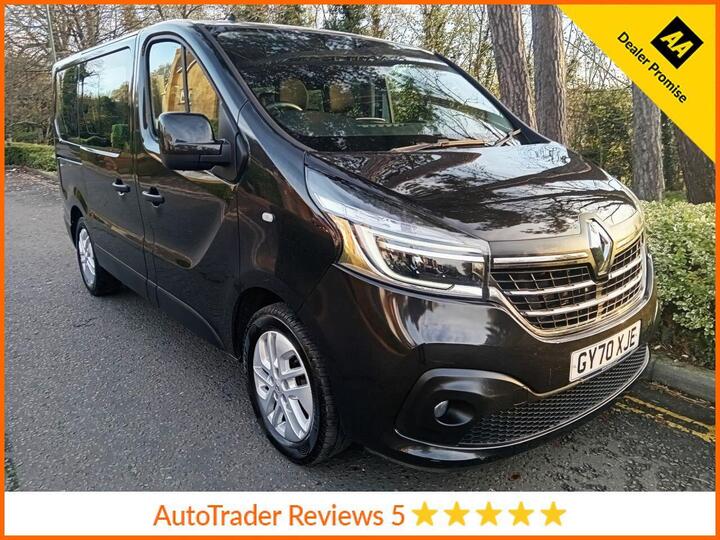 Renault TRAFIC 2.0 DCi ENERGY 28 Sport Nav SWB Euro 6 (s/s) 5dr (9 Seat)