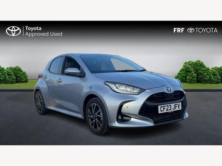 Toyota Yaris 1.5 VVT-h Design E-CVT Euro 6 (s/s) 5dr