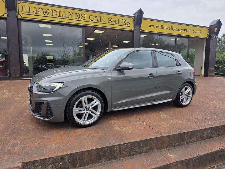 Audi A1 1.0 TFSI 25 S Line Sportback Euro 6 (s/s) 5dr