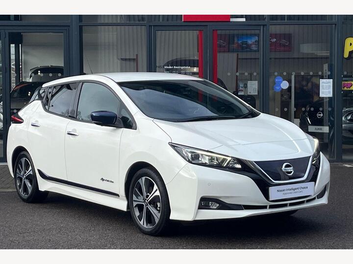 Nissan Leaf 40kWh Tekna Auto 5dr