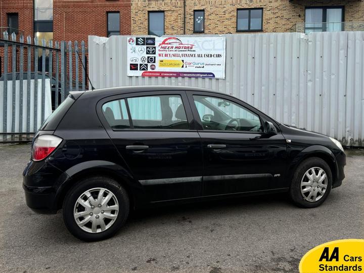 Vauxhall Astra 1.8i 16v Life 5dr