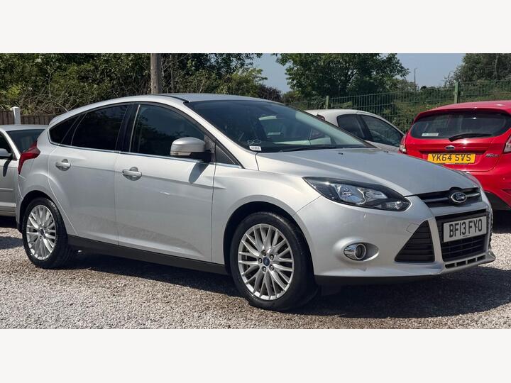 Ford Focus 1.6 Zetec Euro 5 5dr