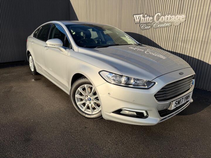 Ford Mondeo 1.5 TDCi ECOnetic Zetec Euro 6 (s/s) 5dr