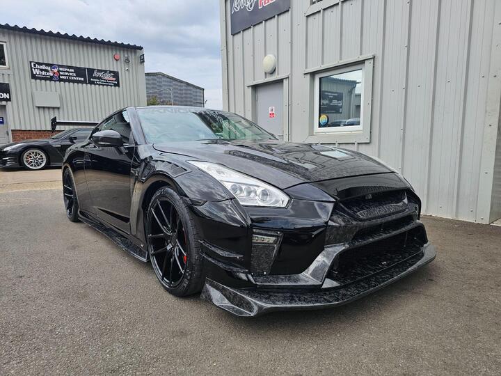 Nissan GT-R 3.8 V6 Black Edition Auto 4WD Euro 4 2dr