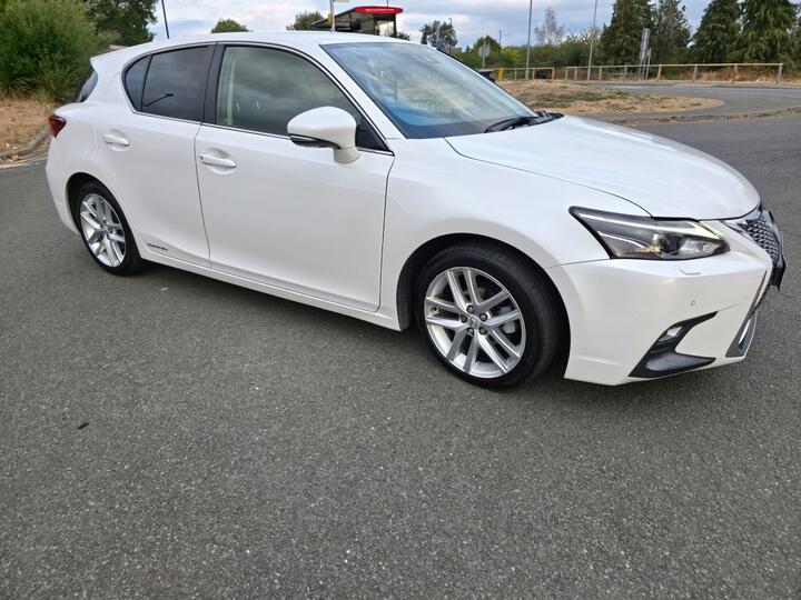 Lexus CT 1.8 200h Premier E-CVT Euro 6 (s/s) 5dr