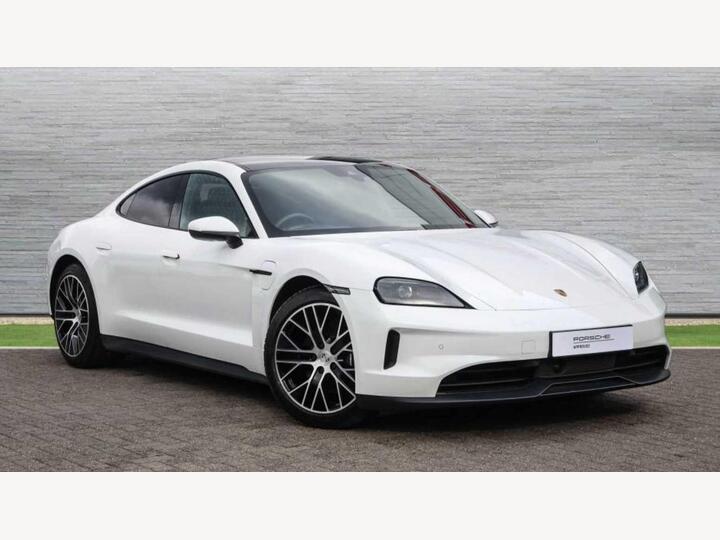 Porsche Taycan Performance Plus 105kWh Auto RWD 4dr (11kW Charger)