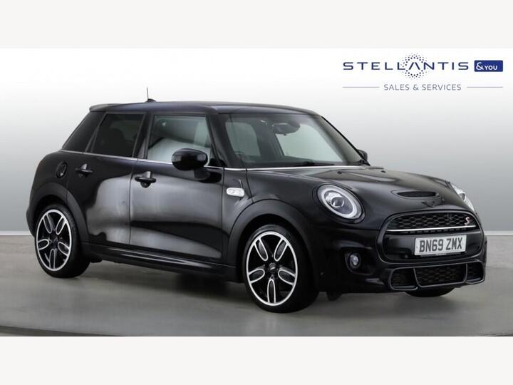 MINI Hatch 2.0 Cooper S Sport Steptronic Euro 6 (s/s) 5dr
