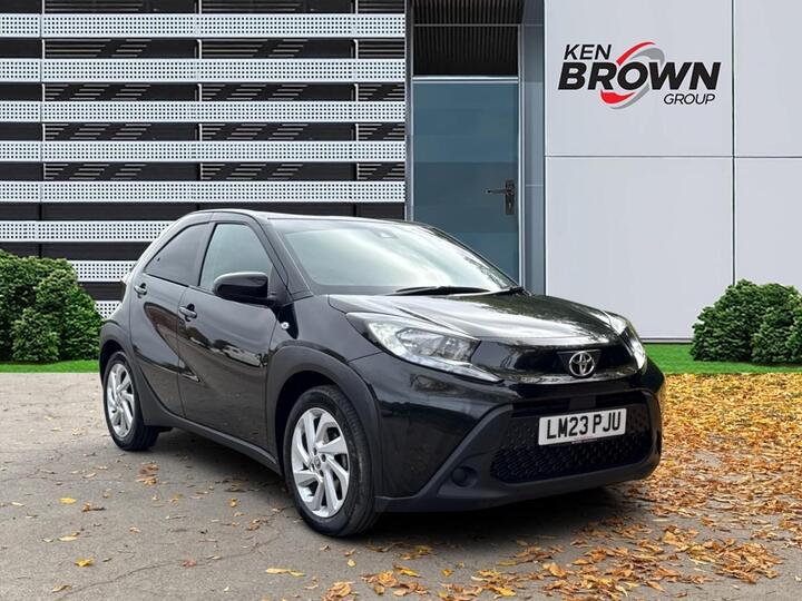 Toyota Aygo X 1.0 VVT-i Pure Euro 6 (s/s) 5dr Toyota Aygo X 1.0 VVT-i Pure Euro 6 (s/s) 5dr