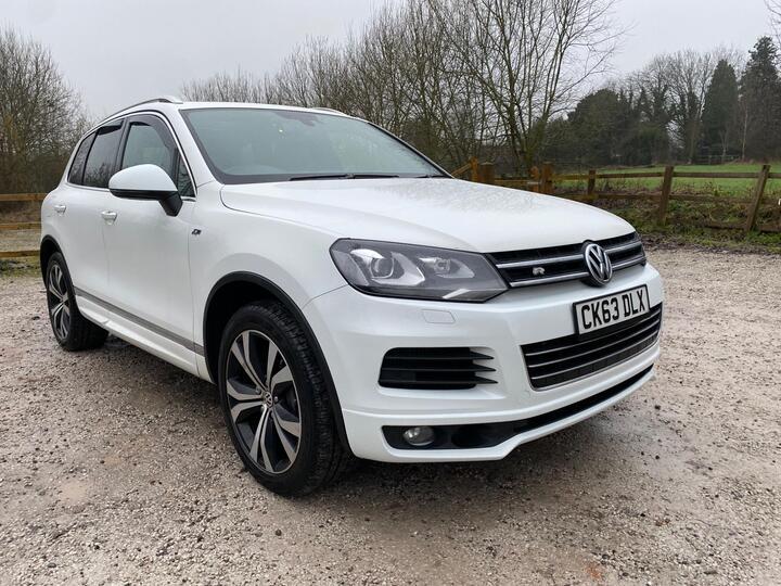 Volkswagen Touareg 3.0 TDI V6 BlueMotion Tech R-Line Tiptronic 4WD Euro 5 (s/s) 5dr