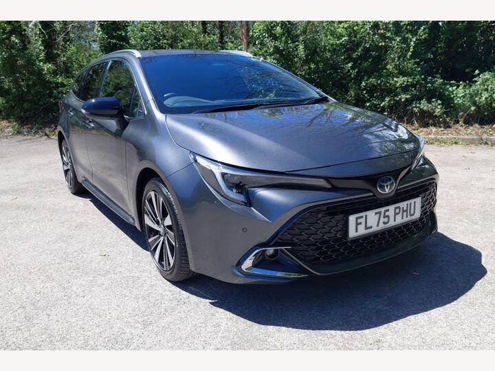 Toyota Corolla 1.8 VVT-h Design Touring Sports CVT Euro 6 (s/s) 5dr Toyota Corolla 1.8 VVT-h Design Touring Sports CVT Euro 6 (s/s) 5dr