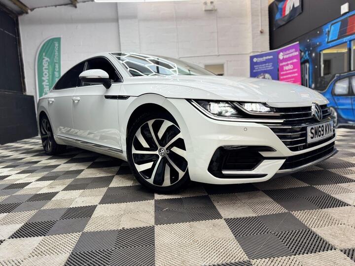 Volkswagen Arteon 2.0 TDI R-Line Fastback DSG Euro 6 (s/s) 5dr Volkswagen Arteon 2.0 TDI R-Line Fastback DSG Euro 6 (s/s) 5dr