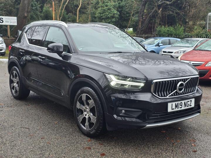 Volvo XC40 2.0 D4 Inscription Auto AWD Euro 6 (s/s) 5dr