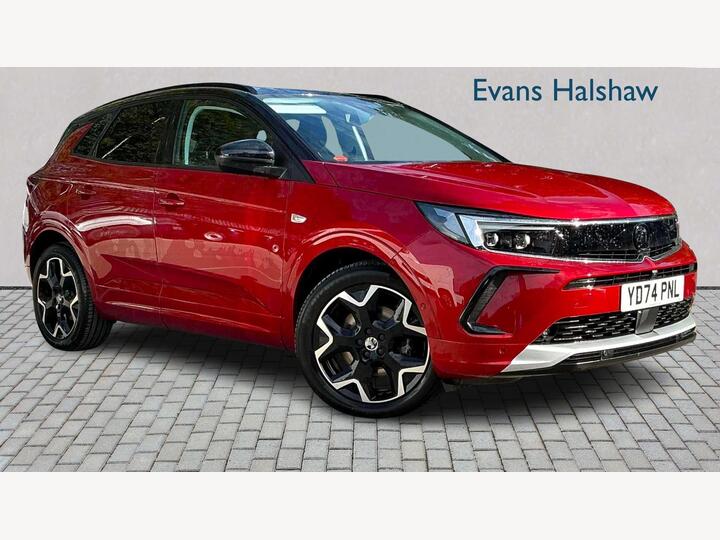 Vauxhall Grandland 1.6 14.2kWh Ultimate Auto Euro 6 (s/s) 5dr Vauxhall Grandland 1.6 14.2kWh Ultimate Auto Euro 6 (s/s) 5dr