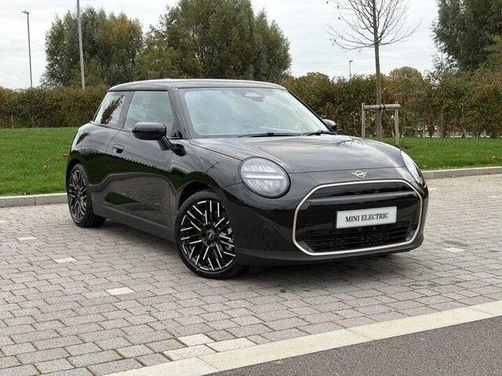 MINI Electric Cooper E 40.7kWh Exclusive Auto 3dr