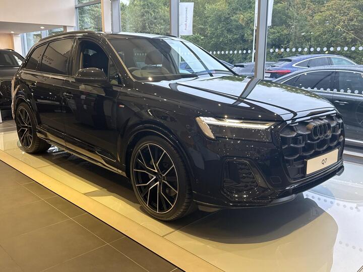 Audi Q7 3.0 TDI V6 Black Edition Tiptronic Quattro Euro 6 (s/s) 5dr