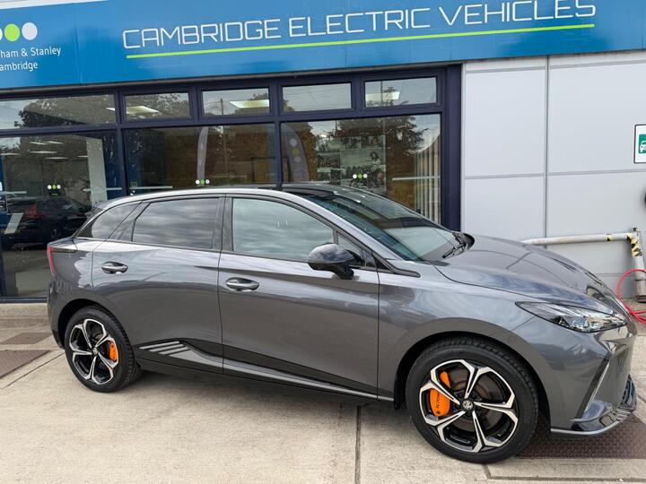 MG MG4 64kWh XPOWER Auto 4WD 5dr (Dual Motor)