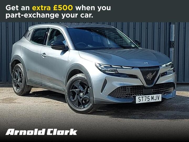 Alfa Romeo Junior 1.2 MHEV Ibrida E-DCT Euro 6 (s/s) 5dr