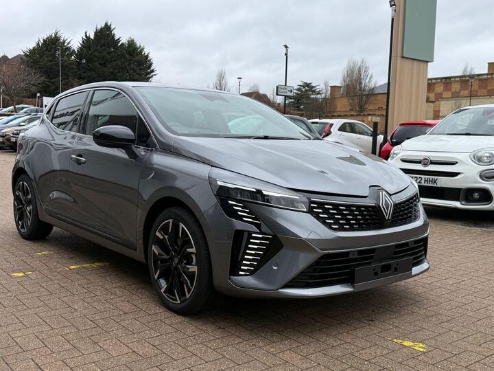 Renault Clio 1.6 E-TECH Techno+ Auto Euro 6 (s/s) 5dr