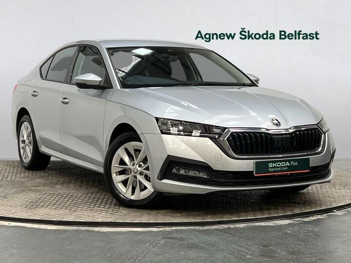 Skoda OCTAVIA 1.4 TSI IV 13kWh SE Technology DSG Euro 6 (s/s) 5dr
