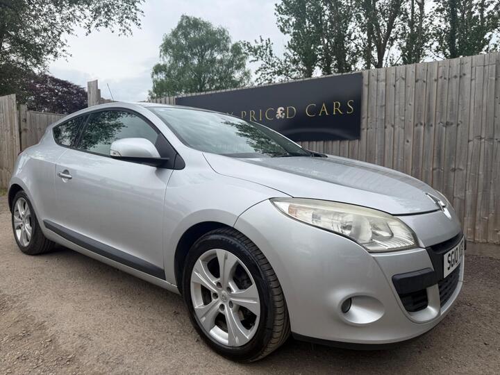 Renault Megane 1.6 16V Dynamique Euro 5 3dr