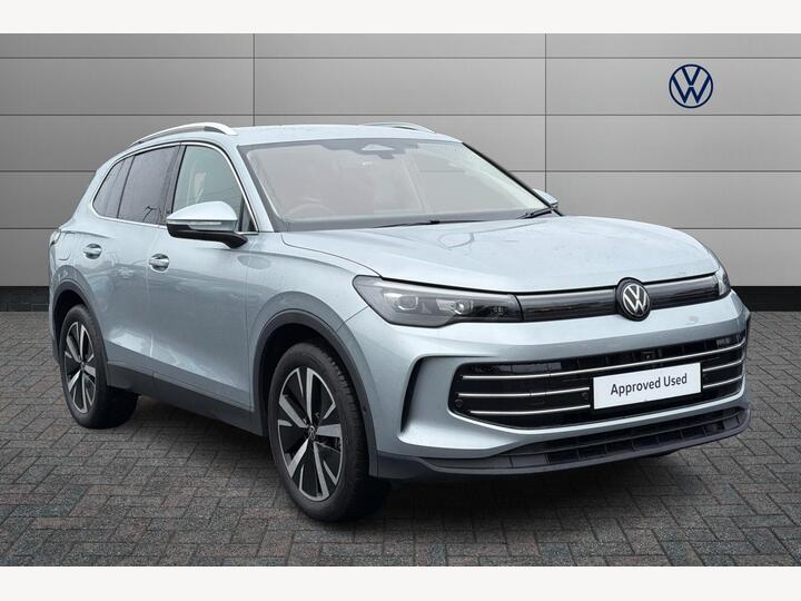 Volkswagen Tiguan 1.5 ETSI MHEV Elegance DSG Euro 6 (s/s) 5dr