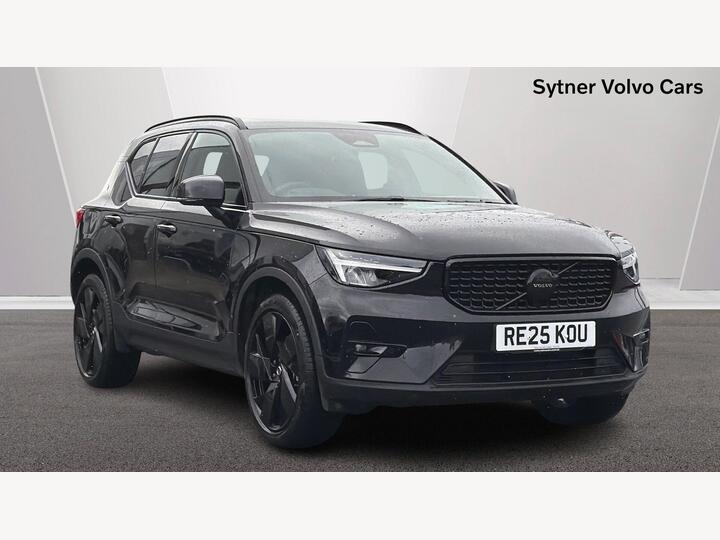 Volvo XC40 2.0 B4 MHEV Plus Black Edition DCT Auto Euro 6 (s/s) 5dr