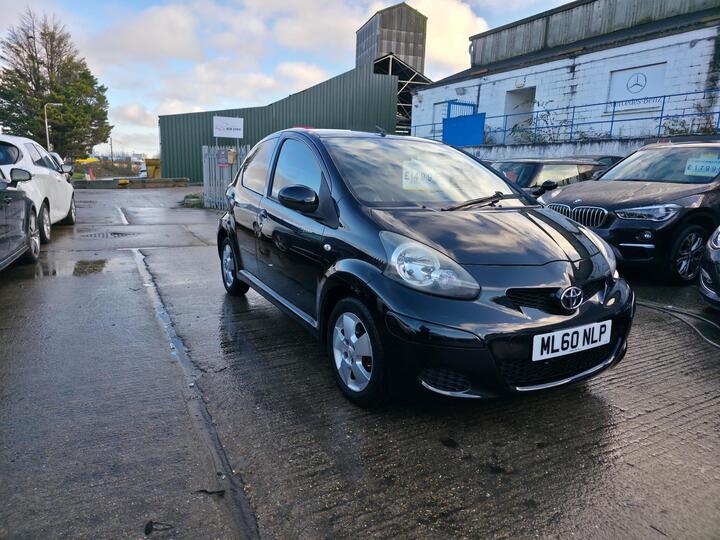 Toyota AYGO 1.0 VVT-i Black MultiMode Euro 4 5dr (AC)