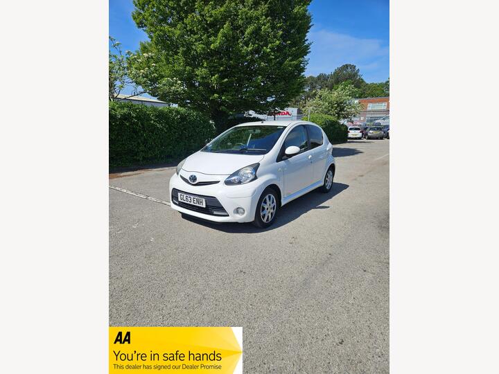 Toyota AYGO 1.0 VVT-i Mode Euro 5 5dr