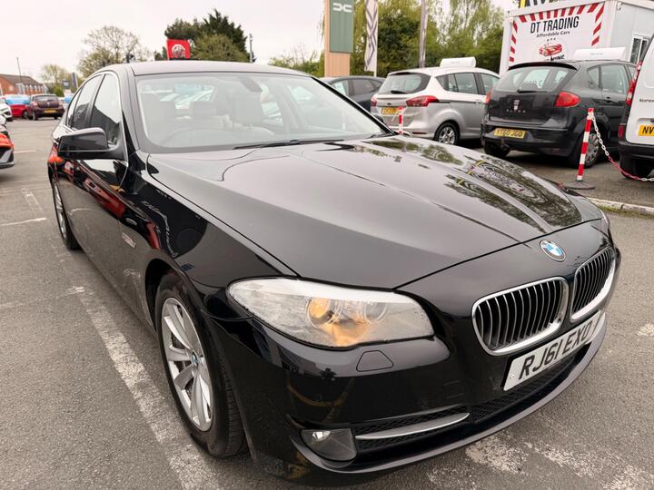 BMW 5 Series 2.0 520d ED EfficientDynamics Euro 5 (s/s) 4dr BMW 5 Series 2.0 520d ED EfficientDynamics Euro 5 (s/s) 4dr