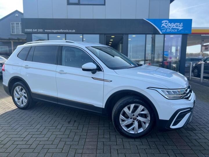 Volkswagen Tiguan Allspace 1.5 TSI Life Euro 6 (s/s) 5dr