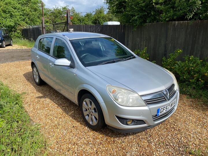 Vauxhall Astra 1.4i 16v Breeze 5dr