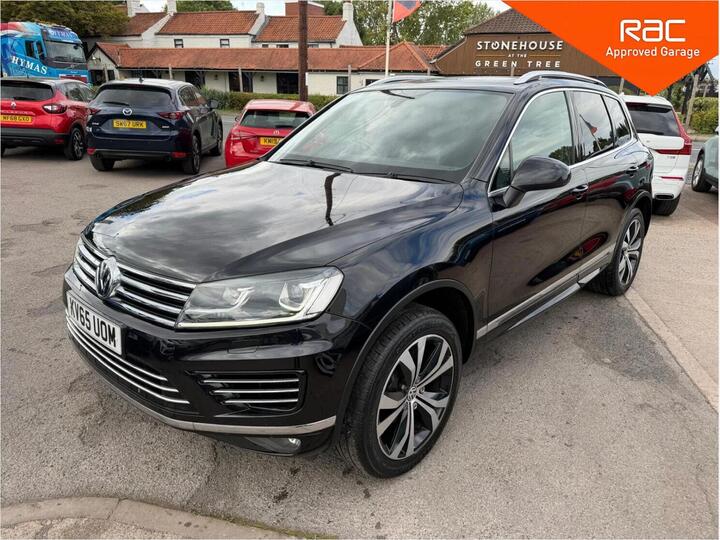 Volkswagen Touareg 3.0 TDI V6 BlueMotion Tech R-Line Tiptronic 4WD Euro 6 (s/s) 5dr