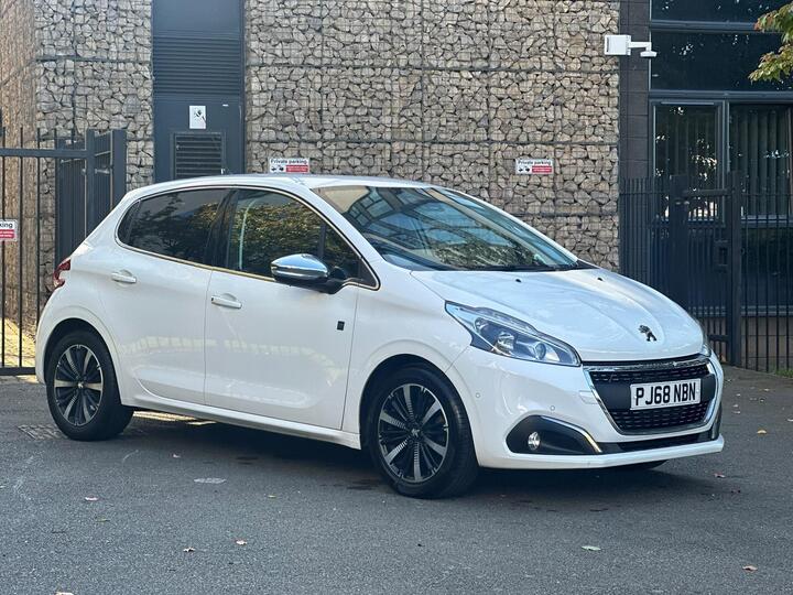 Peugeot 208 1.2 PureTech Tech Edition Euro 6 (s/s) 5dr