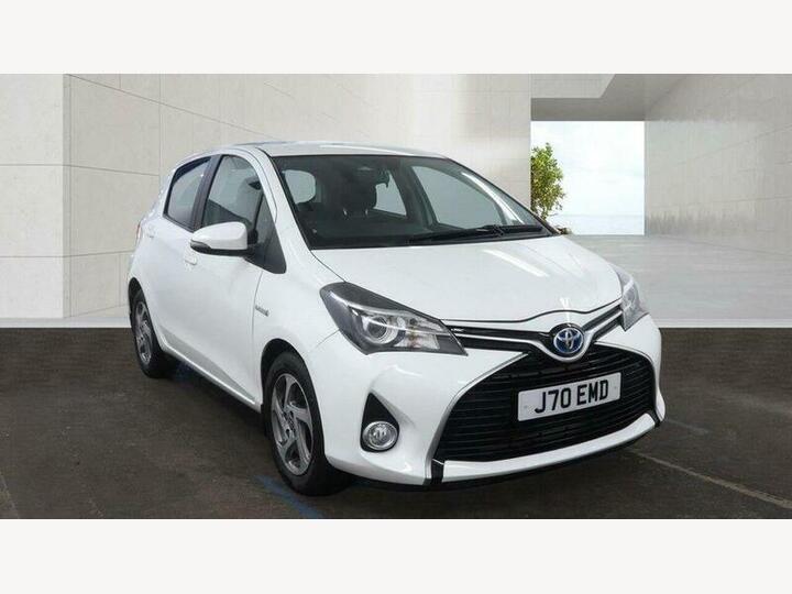 Toyota Yaris 1.5 VVT-h Icon E-CVT Euro 6 5dr