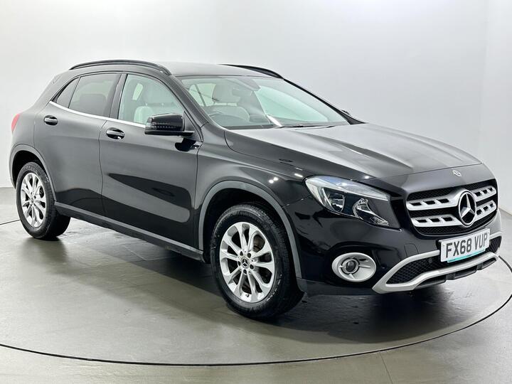 Mercedes-Benz GLA 1.6 GLA200 SE (Executive) Euro 6 (s/s) 5dr