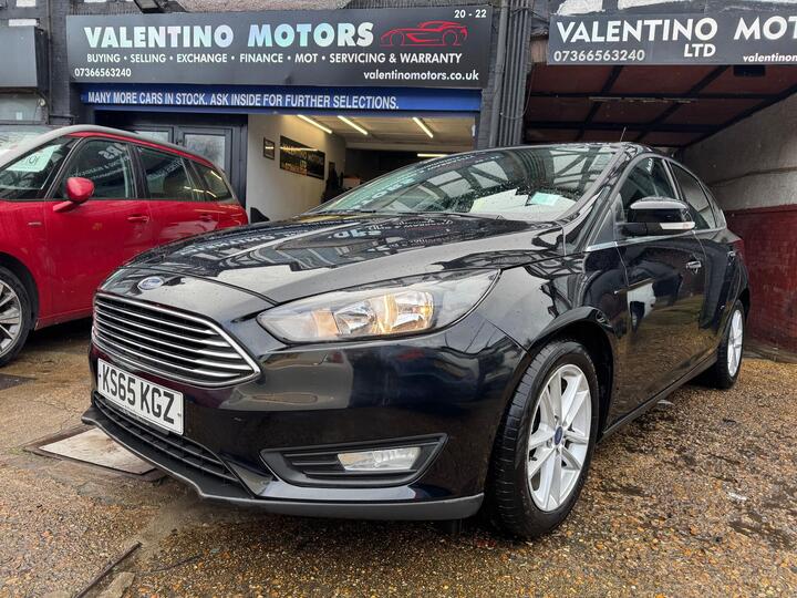 Ford Focus 1.0T EcoBoost Zetec Euro 6 (s/s) 5dr