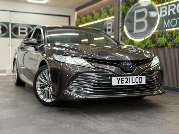 Toyota Camry 2.5 VVT-h Excel CVT Euro 6 (s/s) 4dr