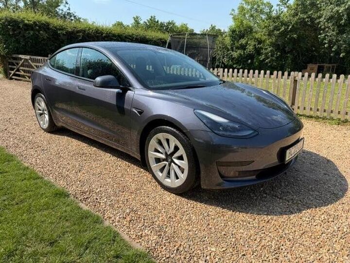 Tesla Model 3 Auto RWD 4dr