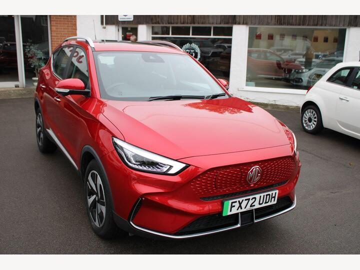 MG MG ZS 51.1kWh Trophy Auto 5dr