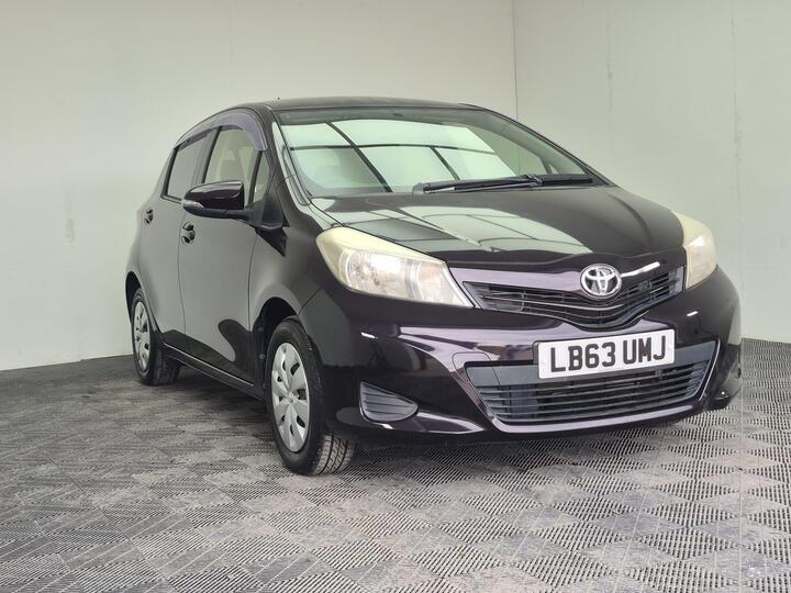 Toyota Yaris 1.33 Dual VVT-i Icon Multidrive S Euro 5 5dr