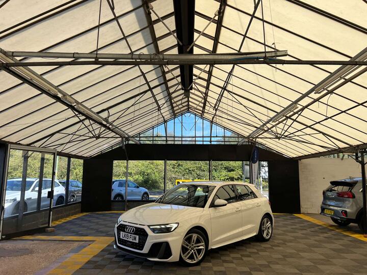 Audi A1 1.5 TFSI 35 S Line Sportback Euro 6 (s/s) 5dr