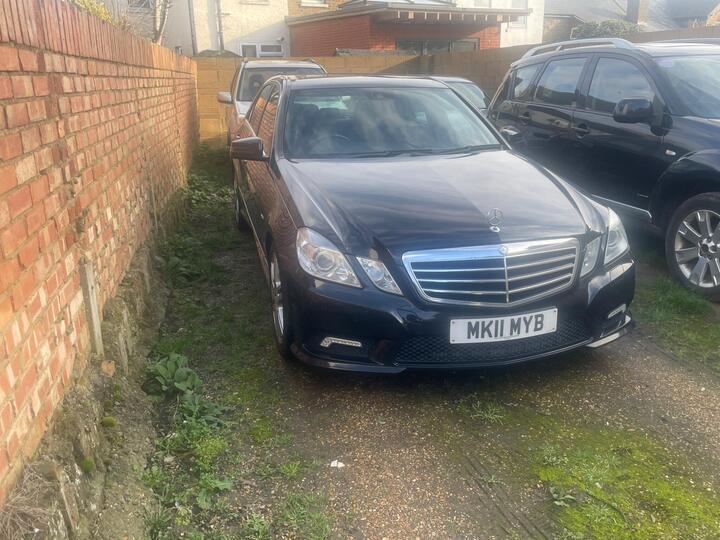 Mercedes-Benz E Class 2.1 E220 CDI BlueEfficiency Sport Tiptronic Euro 5 4dr