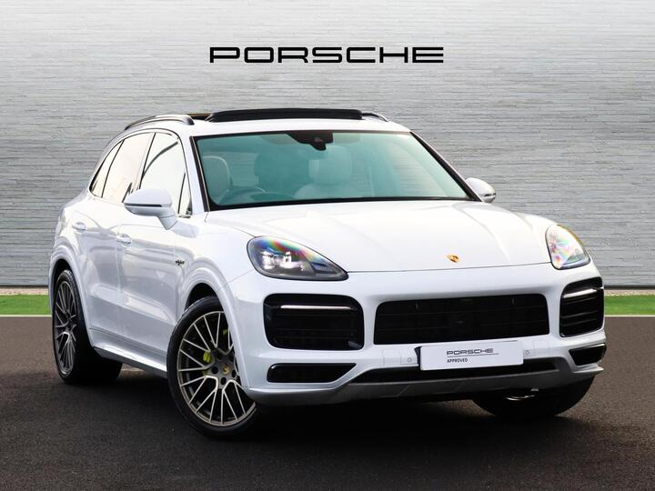 Porsche Cayenne 3.0 V6 E-Hybrid 17.9kWh Platinum Edition TiptronicS 4WD Euro 6 (s/s) 5dr (3.6kW Charger)