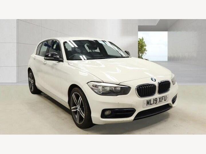 BMW 1 Series 1.5 118i Sport Euro 6 (s/s) 5dr