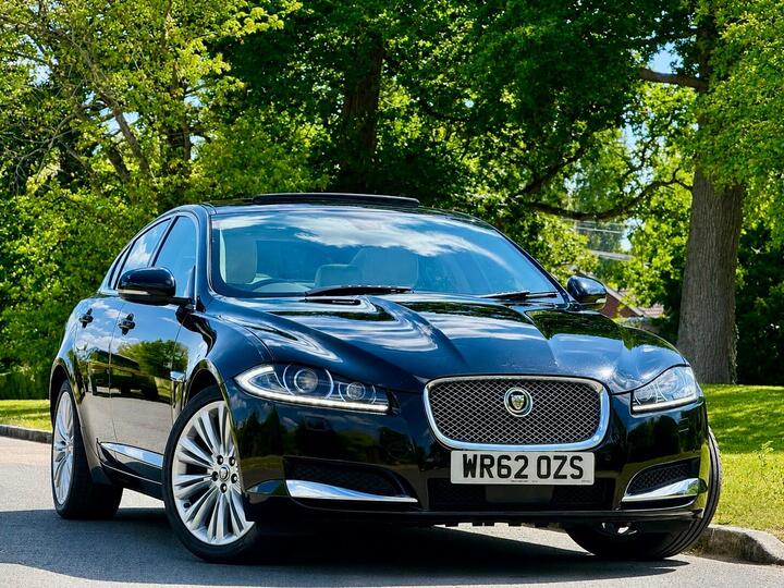 Jaguar XF 2.2d Portfolio Auto Euro 5 (s/s) 4dr