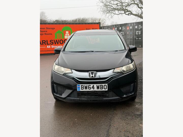 Honda Fit Hybrid Auto Highly ECONOMICAL 4 Family