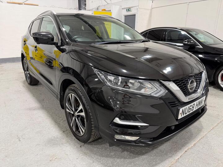 Nissan Qashqai 1.3 DIG-T N-Connecta Euro 6 (s/s) 5dr