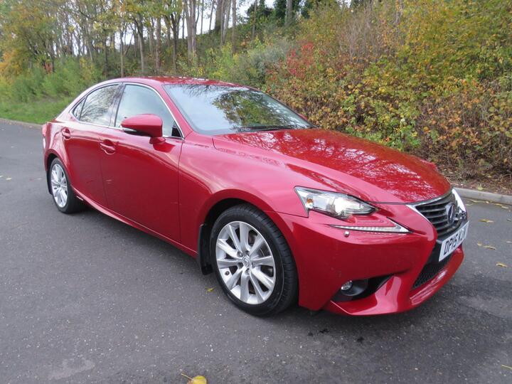 Lexus IS 2.5 300h Executive Edition E-CVT Euro 5 (s/s) 4dr